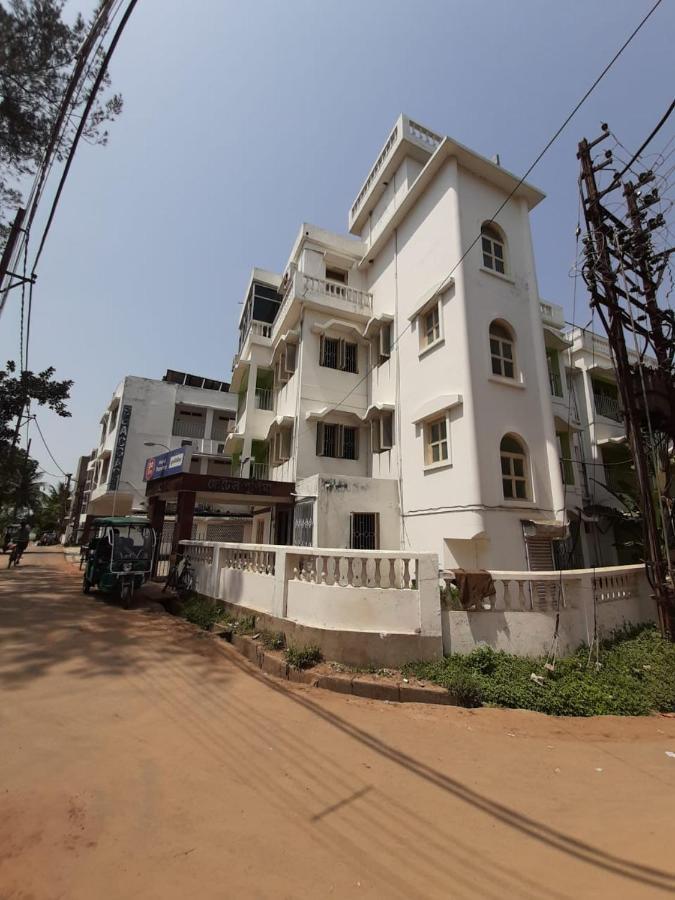 Hotel Marine Blue !! Beach Distance 50 Mts !! Digha  Exterior foto
